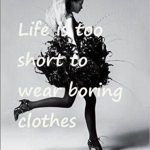 🤩💝❤️💕👜👠💃🏽🎁